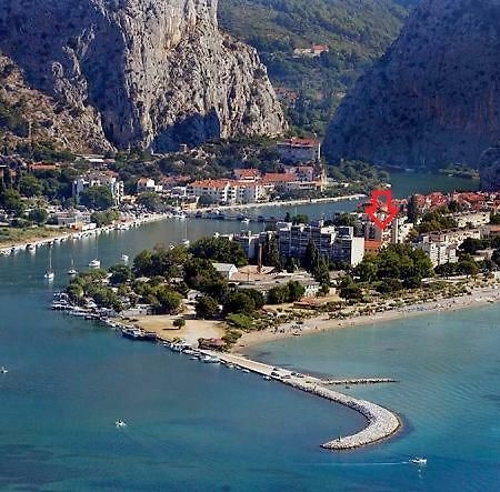 Newly Renovated Apartment "Marin" In The Center! Omiš Buitenkant foto