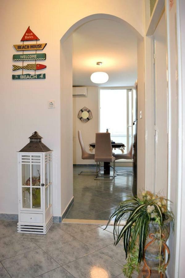 Newly Renovated Apartment "Marin" In The Center! Omiš Buitenkant foto