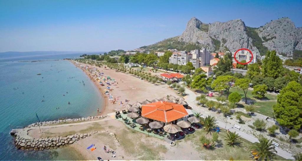 Newly Renovated Apartment "Marin" In The Center! Omiš Buitenkant foto