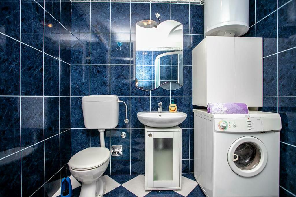 Newly Renovated Apartment "Marin" In The Center! Omiš Buitenkant foto
