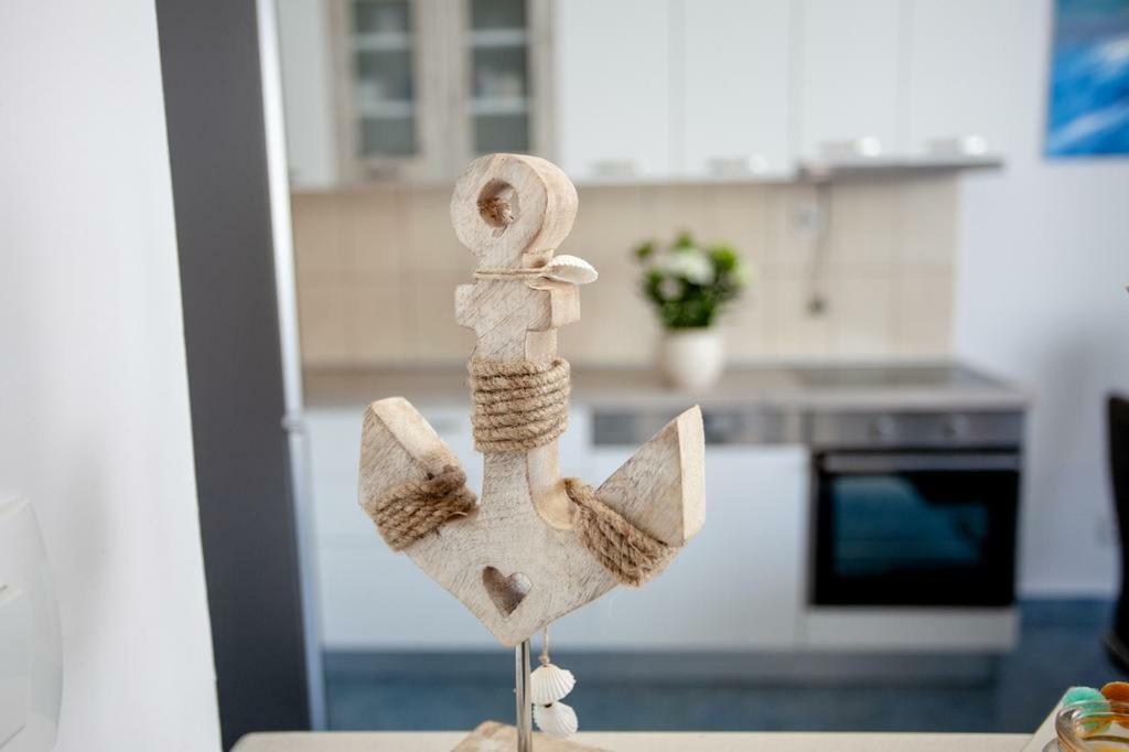 Newly Renovated Apartment "Marin" In The Center! Omiš Buitenkant foto